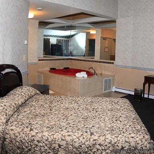 The Parsippany Inn And Suites Morris Plains Стая снимка