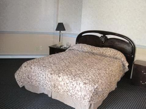 The Parsippany Inn And Suites Morris Plains Стая снимка